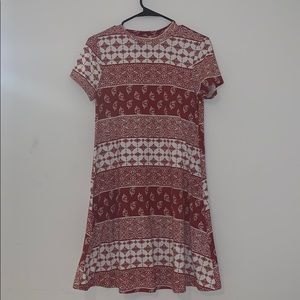 paisley pattern dress, above knee, short sleeve